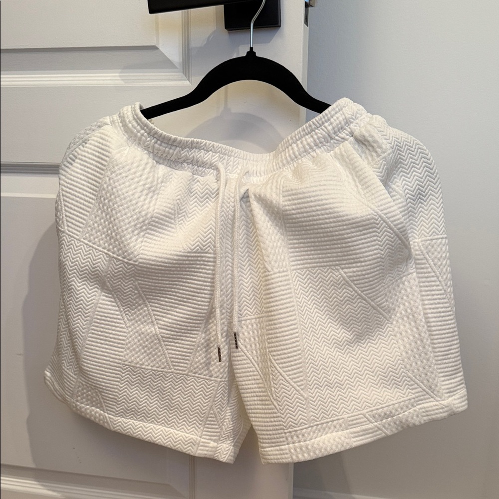 Stylish White Textured Men's Athletic Shorts